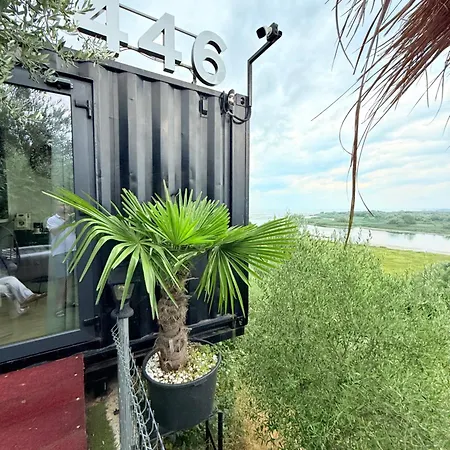 446 Tiny House *