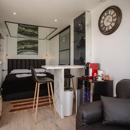446 Tiny House Villa