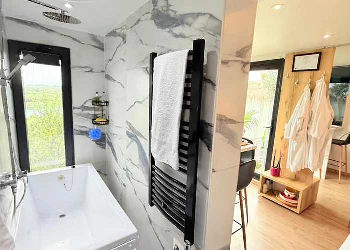 别墅 446 Tiny House Široka